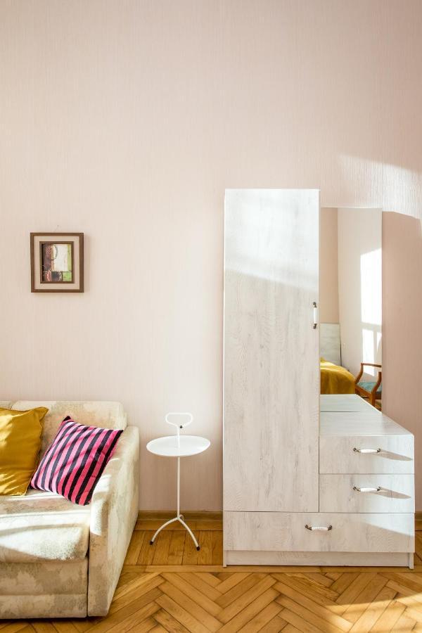 Hb Apartments Mari Brose Tbilissi Extérieur photo