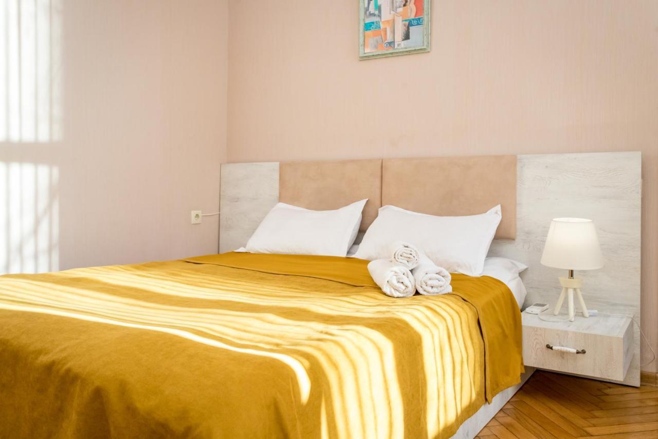 Hb Apartments Mari Brose Tbilissi Extérieur photo
