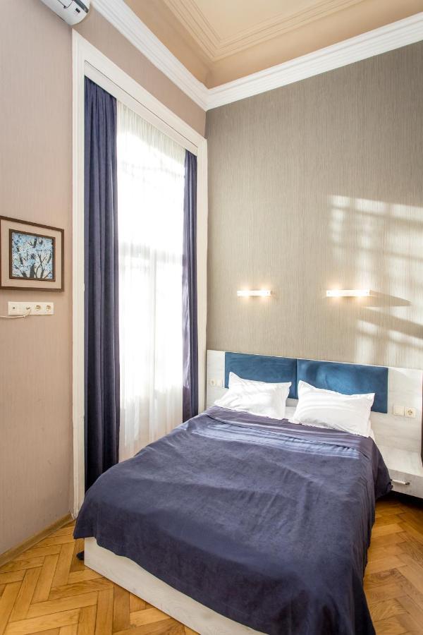 Hb Apartments Mari Brose Tbilissi Extérieur photo